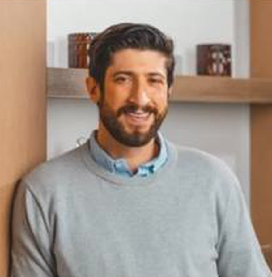 Portrait of Dr. Scott Drucker